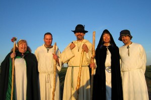 Neo-Druids of the Order of Bards, Ovates and Druids at Stonehenge, England. Photo by Andrew Dunn (2005)
